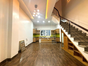 lạc long quân - siêu phẩm hai thoáng, ô tô gần, bãi xe ngay nhà, an ninh cực tốt