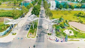 bán nền 5x22 đường 17,5m giá 2.250 tỷ đã có sổ hồng công chứng ngay