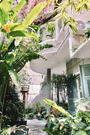 cho thuê biệt thự sân vườn đường lê văn sỹ, quận 3, diện tích: 14x18m, trệt lửng 2 lầu, giá 100tr