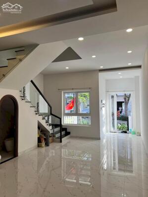 Sở hữu ngay nhà Nguyễn Thái Sơn, P 7, Gò Vấp, DT 41m2, hẻm 5m, giá 3tỷ500, cho thuê 20tr, sổ sẵn
