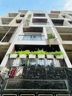 bán gấp nhà còn hđ thuê 28,6tr/th hồ văn huê, p9, phú nhuận, giá 3tỷ990 dt 82,8m2 (4,6x18m)