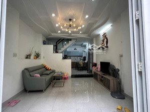 nhà 2 tầng hẻm 350/ lê đức thọ, dt: 4,2m x 9,2m - giá: 3,95 tỷ tl