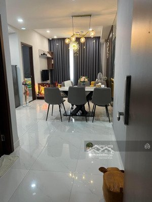 chính chủ bán gấp căn hộ đầy đủ tiện ích nội thất đầy đủ