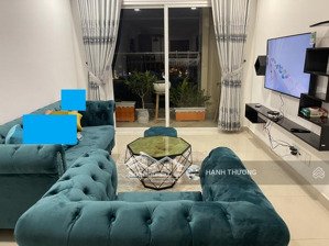 bán gấp căn hộ h2 hoàng diệu q. 4, dt 69m2 gồm 2pn 2wc, có sẵn nội thất, giá 1 tỷ 720, có sổ hồng