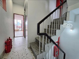 hàng xóm nhờ bán chung cư mini 60m2x7t cầu thang máy khu hoa bằng yên hoà full nội thất, nhỉnh 16tỷ