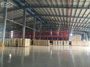  CHO THUÊ NHÀ KHO 760M² TẠI HÒA VANG – ĐƯỜNG XE CONTAINER RA VÀO THOẢI MÁI – GIÁ CHỈ 38 TRIỆU/THÁNG! 