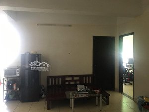 chính chủ cho thuê ch tầng 11- tòa lô e, số 2 hạ yên quyết, bên cạnh tiểu học yên hòa- 70m2, 2 ngủ