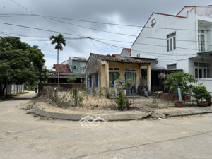 bán đất góc 2 mặt tiền nguyễn trung trực, cẩm nam, hội an, giá ưu đãi 2,4 tỷ, 134m2