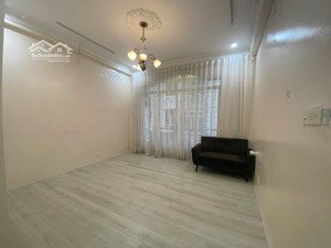 nguyên căn 4 tầng hẻm xe hơi lê văn sỹ p10 phú nhuận