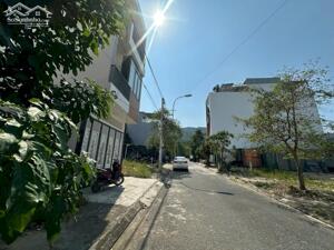 Bán đất tái định cư Đất Lành, Vĩnh Thái, Nha Trang. mặt tiền đường nhựa 10m . Lô sạch đẹp . 74m2 giá chỉ : 2 tỷ 900 triệu. LH 0987471611 zalo