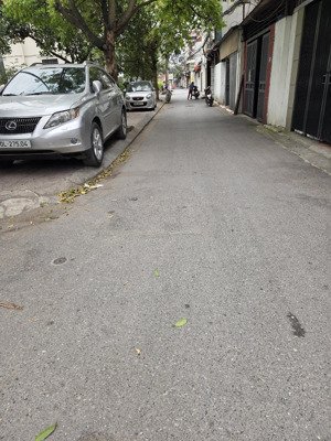 hiếm bán lô đất phố tư đình long biên mặt ngõ thông 73m2 mặt tiền 5m, giá 9,5 tỷ cầu trần hưng đạo