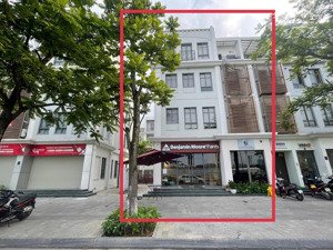 bán căn góc 120m2 tại manor dòng tiền 720tr/năm