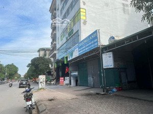 bắn nhà mặt phố phú diễn, 100m2, 2 mặt thoáng, xây tòa building đẹp nhất phố, giá đ.tư tốt nhất.