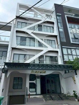 cực hiếm! tòa nhà 8mx26m, 5 tầng, mặt tiền ngay điện biên phủ 2 chiều, đa kao, q1, hđt 280 triệu