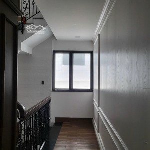 cần cho thuê căn 2pn full nội thất - nằm ngày trục đường chính thoáng mát
