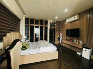 bán nhà mặt đường trần hưng đạo, hồng bàng, hải phòng. dt 309m2 ngang 9m cực đẹp cực hiếm