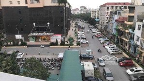 cho thuê nhà phố trương định 4 tầng mặt tiền 5,42m (có thang máy)