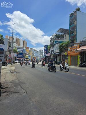 65M2 HXH THÔNG LẠC LONG QUÂN, NỞ HẬU HƠN 7 TỶ, XE HƠI NGỦ TRONG NHÀ