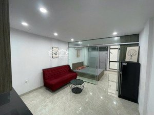 ccmn mặt đường khâm thiên giá 7tr 1n1k có chỗ để xe