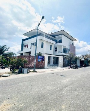 bán lô góc đất biệt thự khu đô thị ven sông tắc phong châu vĩnh thái nha trang