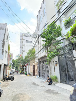bán nhà phường 2, tân bình hku vip sân bay xe hơi tránh nhau