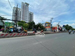 nhà mặt tiền đường huỳnh tấn phát, 6,15m*40m, giá 15 tỷ. rẻ đẹp rẻ.
