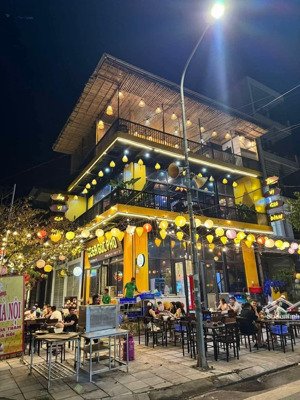 chính chủ cho thuê nhà mặt phố trần huy liệu, ba đình. gần khách sạn hà nội. dt 70m2 x 2 tầng