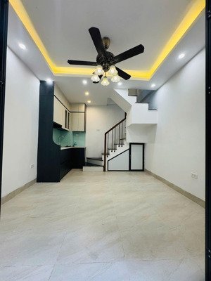 chính chủ bán nr 23m2, 4,7 tỷ ở khâm thiên, đống đa, hn