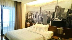 hồng tiến - nguyên căn 6 tầng - gara 4 chỗ - nhà mới, đẹp