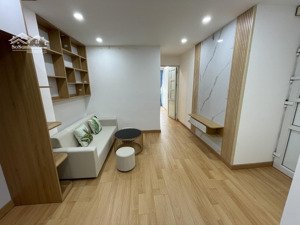 chính chủ bán căn hộ chung cư ngõ 173 hoàng hoa thám, gần cv bách thảo, full nội thất