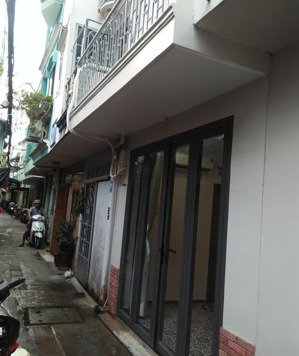 cho thuê nc - nhà 1 trệt 2 lầu, có nội thất - trần quang khải tân định quận 1