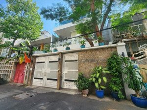 10x28.5m bán nhà đường trường sơn - cửu long, khu sân bay tân bình, nhà đẹp 4 lầu sân vườn