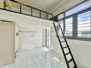 chính chủ cho thuê phòng có gác mới, ban công siêu thoáng, sạch sẽ, an ninh gần bình thạnh