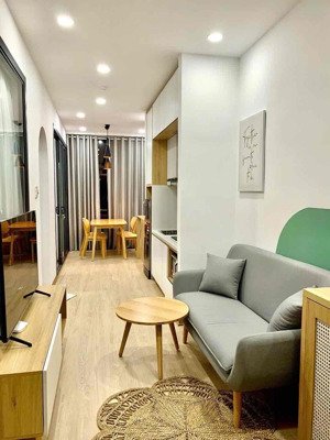 toà căn hộ 5 tầng dương trí trạch - sẵn dòng tiền - có thang máy cách biển mỹ khê 500m