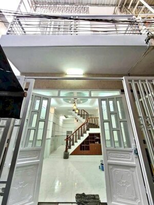 Nhà trệt lầu đẹp hẻm 68 đường Cách Mạng Tháng 8