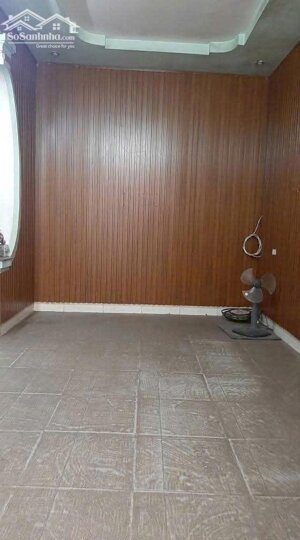Cho thuê nhà riêng 3 tầng , đồ cơ bản , ô tô đỗ cửa tại Hùng Vương , Hồng Bàng , Hải Phòng