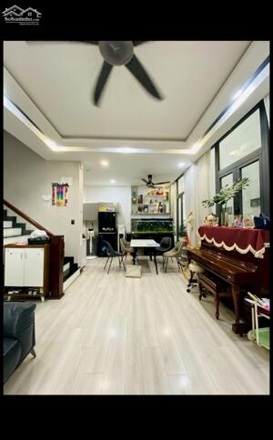 Bán nhà HXH Phú Nhuận, gần mặt tiền, Vip Nguyễn Văn Trỗi, 86m2, 2 Tầng, Ở ngay, 14.45 Tỷ