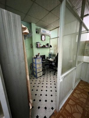 chính chủ bán nhà đường lê đại hành quận 11