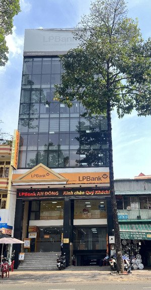 bán nhà ngay mặt tiền kinh doanh cực đẹp nguyễn chí thanh p12 q5 - dt 8x19 xd 6 tầng - giá 32tỷ.