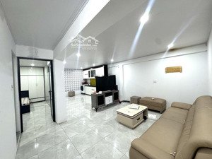 em bán nhà tập thể nam đồng tt đống đa fun nội có ban công thoáng mát