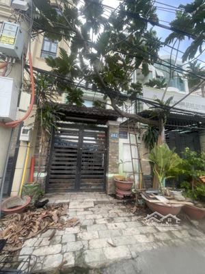 mặt tiền 282 hoàng hoa thám, p. 12, tân bình, tp. hồ chí minh