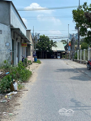 chính chủ cho thuê 746 m2 đất ở đức hòa, long an , giá rẻ.