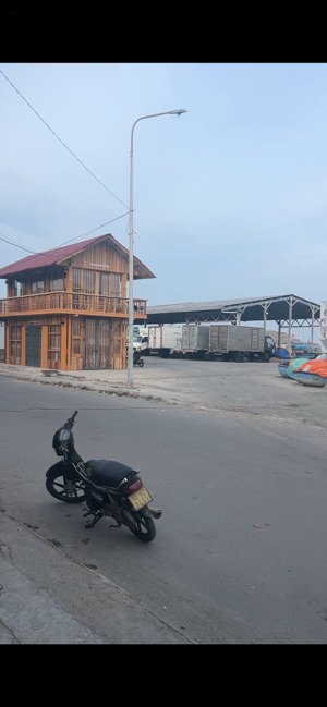 bán nhà tại thanh hải, 3,5 tỷ, 176m2, 2pn, 1wc, mặt tiền rộng 7.2m mặt tiền biển sát biển