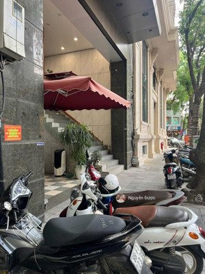 bán nhanh nhà mặt phố ngô thì nhậm 209m², mt 7.2m vỉa hè rộng, xây building, sổ đỏ đẹp chỉ 152.5tỷ