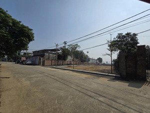 bán nhanh lô 77.5m2 khoang mái, đồng trúc nhỉnh 3 tỷ, call em anh: 