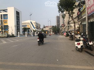 bán lô đất phường thượng thanh. 67m2, mặt tiền 4,5m. đường vỉa hè, xe container tránh, kinh doanh