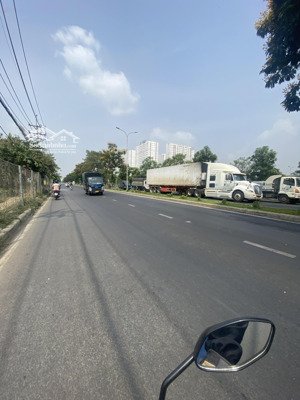 chủ cần bán gấp hạ giá từ 10ti còn 8ti đối diện chợ bình điền