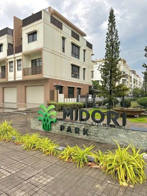 cho thuê nhà phố midori park haruka thành phố mới bình dương 30tr/tháng nội thất