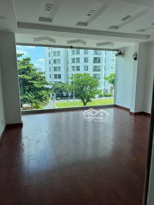 cho thuê nhà nguyên căn - mặt tiền đường d4, kdc himlam , q7 , tphcm .