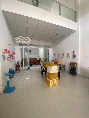 cần bán nhà cấp 4 vĩnh châu, vĩnh hiệp - nha trang 102 m2 (ngang 5m), đường ô tô giá 3.1 tỷ